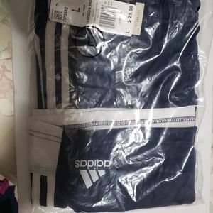 Mens large football shorts